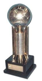 Troféu da Copa Sul de 1999, conquistado pelo Grêmio.