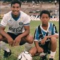 Assis e Ronaldinho.jpg