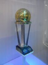 Troféu do Mundial de Clubes de 1983, conquistado pelo Grêmio.