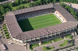 Estádio de la Meinau.jpg