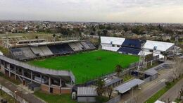 Estádio Centenario Ciudad de Quilmes.jpg