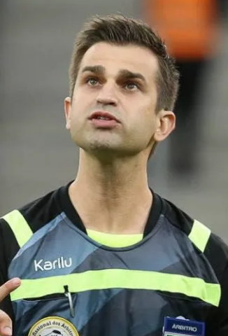 Arquivo:Leonardo Sígari Zanon.png