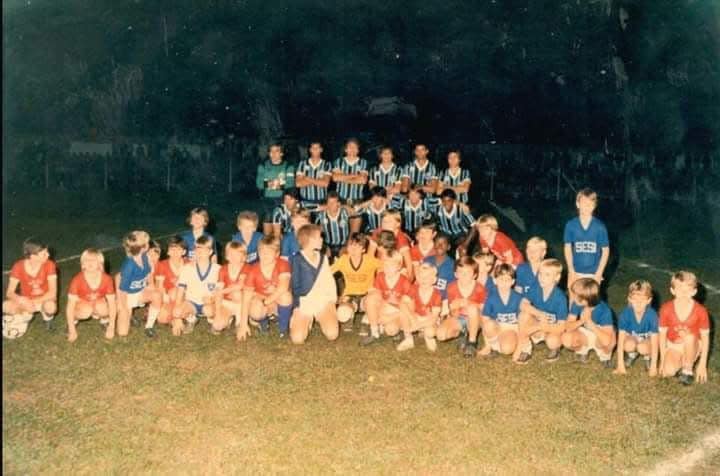 Arquivo:1986.06.27 - Estrela 0 x 1 Grêmio - foto.jpg