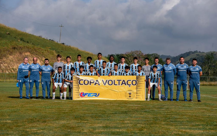 Arquivo:2023.06.06 - Grêmio 2 x 0 Volta Redonda (Sub-14).foto1.png