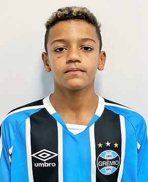 Arquivo:Vítor Hugo Mendes Almeida.png