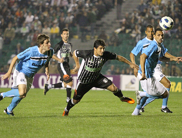 Arquivo:2011.07.20 - Figueirense 0 x 0 Grêmio.jpg