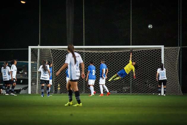 Arquivo:2019.08.03 - Cruzeiro (feminino) 2 x 0 Grêmio (feminino).2.png