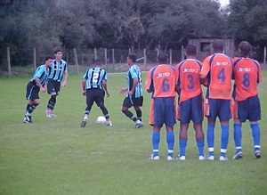 Arquivo:2005.08.21 - Sapiranga FC 0 x 1 Grêmio - foto.jpg