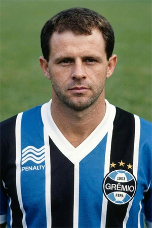 Arquivo:Carlos André Paz Schubert.png