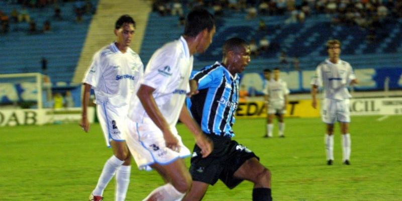 Arquivo:2004.03.17 - Londrina 0 x 2 Grêmio.jpg