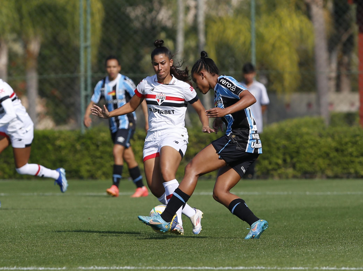 Arquivo:2024.08.21 - São Paulo 4 x 0 Grêmio (Feminino).foto1.png