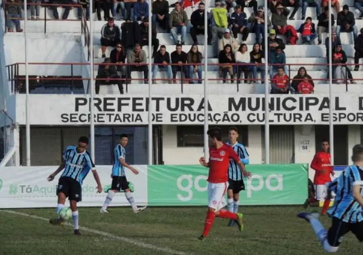 Arquivo:2019.07.28 - Grêmio 2 x 1 Internacional (Sub-13).1.png