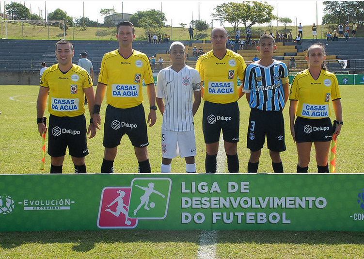 Arquivo:2019.11.15 - Grêmio 0 x 1 Corinthians (Sub-13).foto1.png