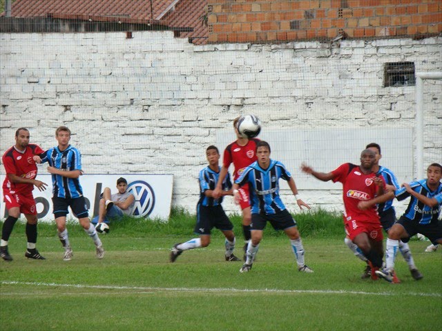 Arquivo:2009.09.03 - Sapucaiense 1 x 1 Grêmio (B).1.jpg