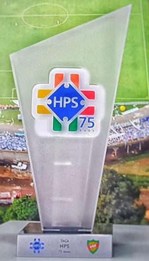 Arquivo:Taça HPS 75 anos.jpg