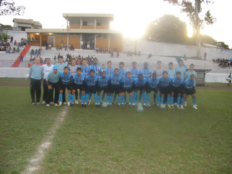 Arquivo:2008.07.19 - Grêmio 9 x 0 CT Ubiratã - foto.jpg