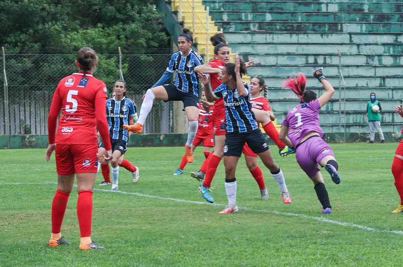 Arquivo:2020.12.06 - Grêmio (feminino) 12 x 0 Oriente (feminino).3.png