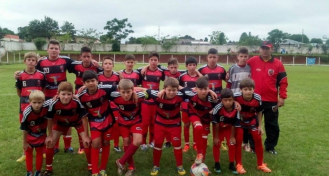Arquivo:2015.11.05 - Grêmio 9 x 0 Tupi-RS (Sub-12).foto21.png