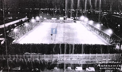 Arquivo:Estádio Autonomía.jpg