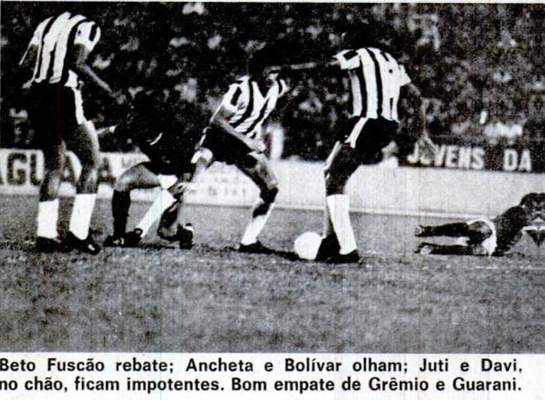 Arquivo:1975-10.15 - Guarani 2 x 2 Grêmio.png