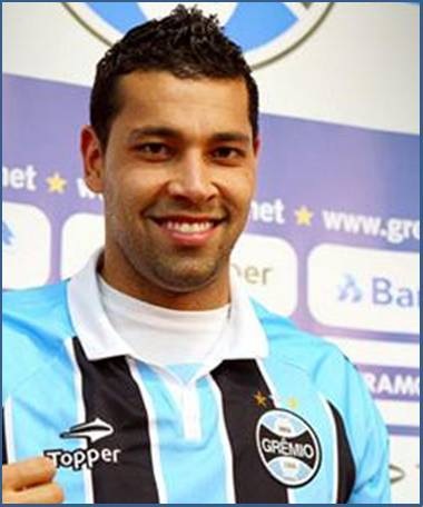 Arquivo:Cards André Santos.jpg