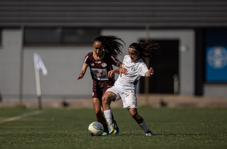 Arquivo:2024.04.06 - Grêmio 1 x 2 Ferroviária-SP (Sub-16 Feminino).foto1.png
