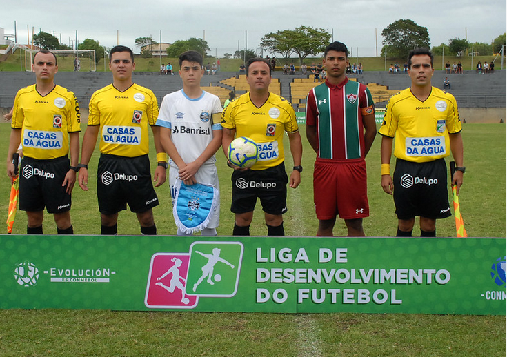 Arquivo:2019.11.14 - Grêmio 0 x 1 Fluminense (Sub-13).foto1.png