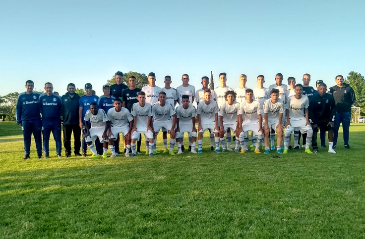 Arquivo:2019.11.07 - Peñarol 0 x 1 Grêmio (Sub-16).1.png