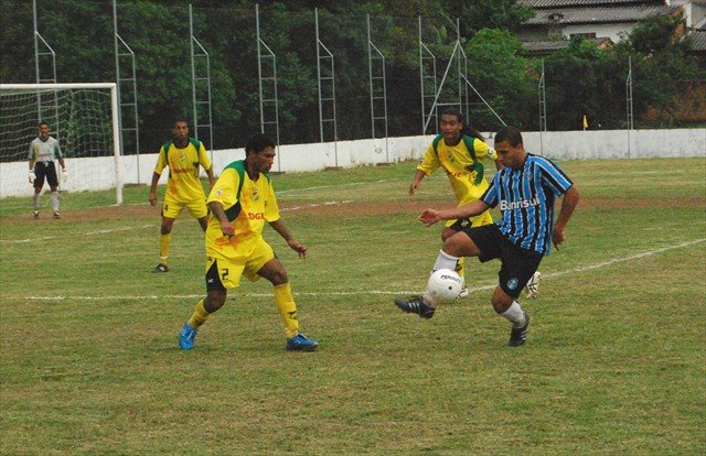 Arquivo:2008.11.05 - Cerâmica 0 x 0 Grêmio (B).2.jpg