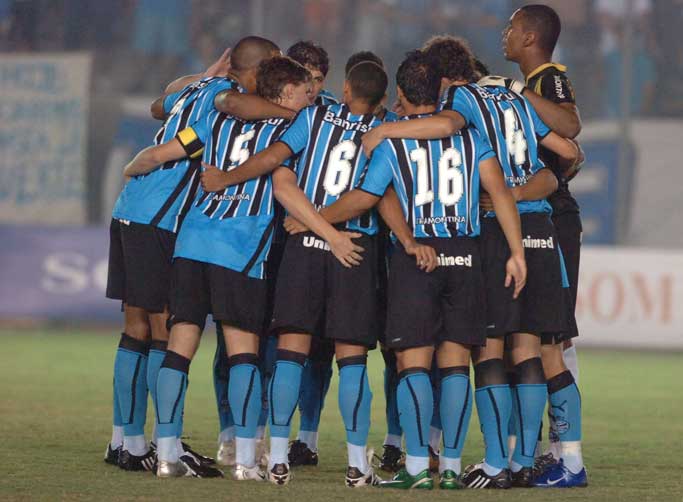Arquivo:2008.12.19 - Grêmio 2 x 1 Internacional (Sub-20).1.jpg