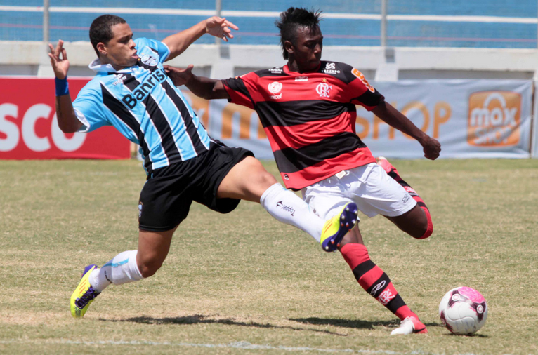 Arquivo:2012.09.02 - Grêmio 0 x 0 Flamengo (Sub-20).0.png