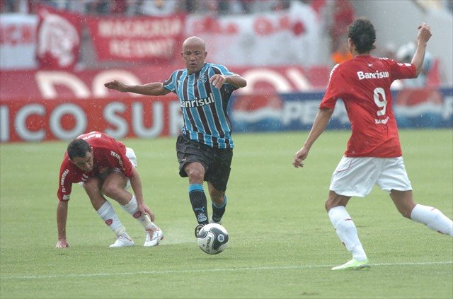 Arquivo:2009.03.01 - Internacional 2 x 1 Grêmio.jpg