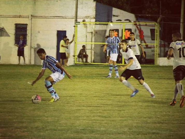Arquivo:2014.01.23 - Grêmio 2 x 3 Corinthians (Sub-17).foto1.png