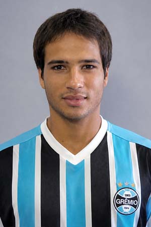 Arquivo:Roberto Saraiva Fagundes.jpg