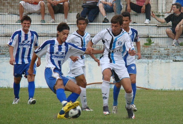 Arquivo:2009.10.31 - Cruzeiro-RS 0 x 1 Grêmio (B).1.jpg