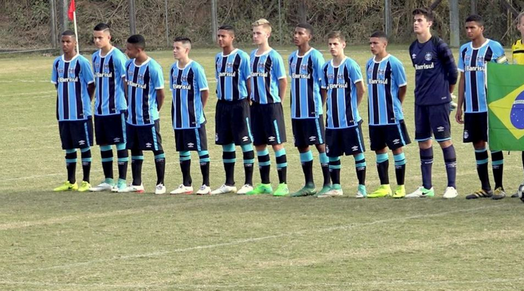 Arquivo:2017.08.02 - Grêmio 1 x 0 Jacksonville Armada (Sub-15).1.png