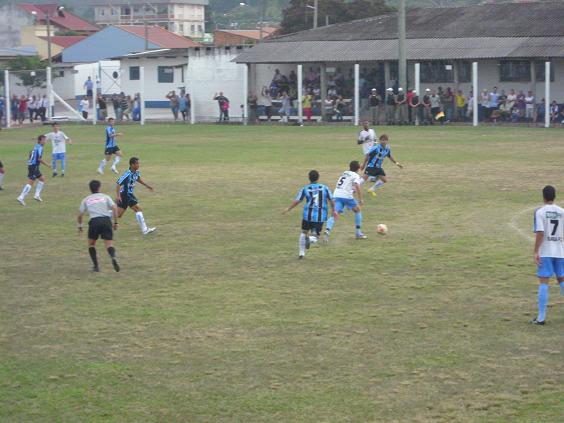Arquivo:2010.04.17 - Guaíba 1 x 1 Grêmio (Sub-20).2.jpg