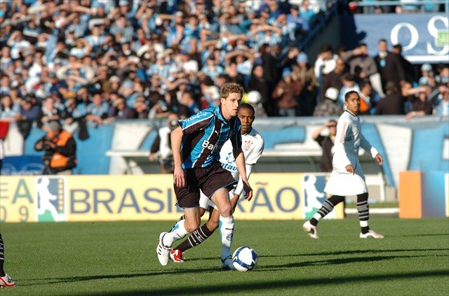 Arquivo:2009.07.12 - Grêmio 3 x 0 Corinthians.1.jpg