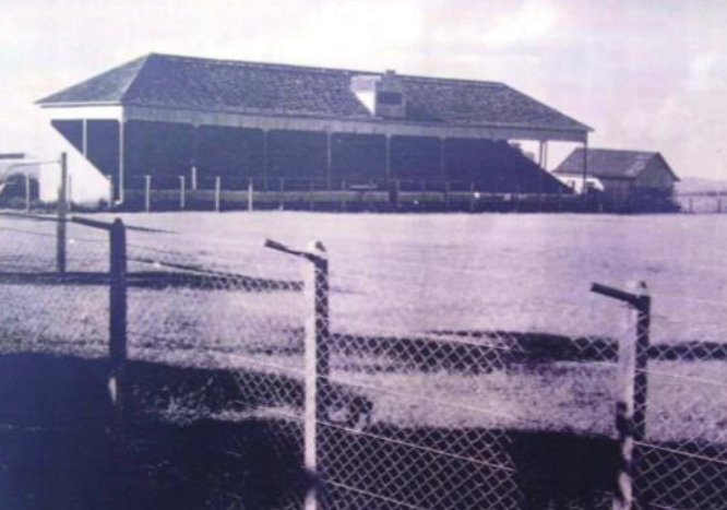 Arquivo:Estádio da Montanha (Erechim).png
