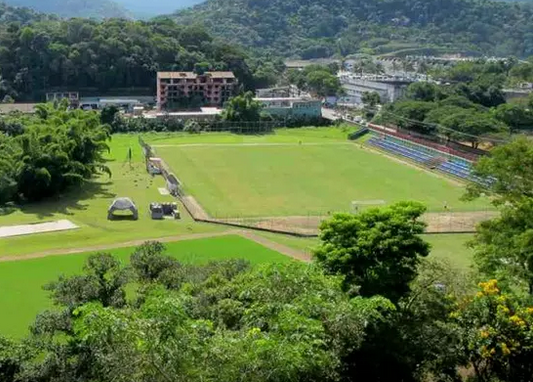 Arquivo:Centro de Treinamentos Vale das Laranjeiras.png