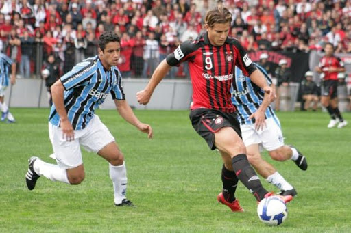 Arquivo:2008.09.21 - Athletico Paranaense 0 x 0 Grêmio - foto.jpg