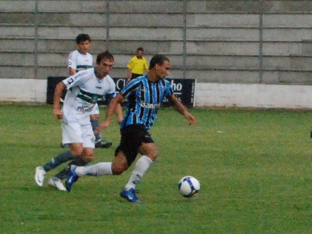 Arquivo:2008.12.14 - Grêmio 2 x 2 Coritiba (Sub-20).1.jpg
