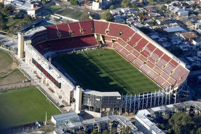 Arquivo:Estádio Brigadier General Estanislao López.jpg