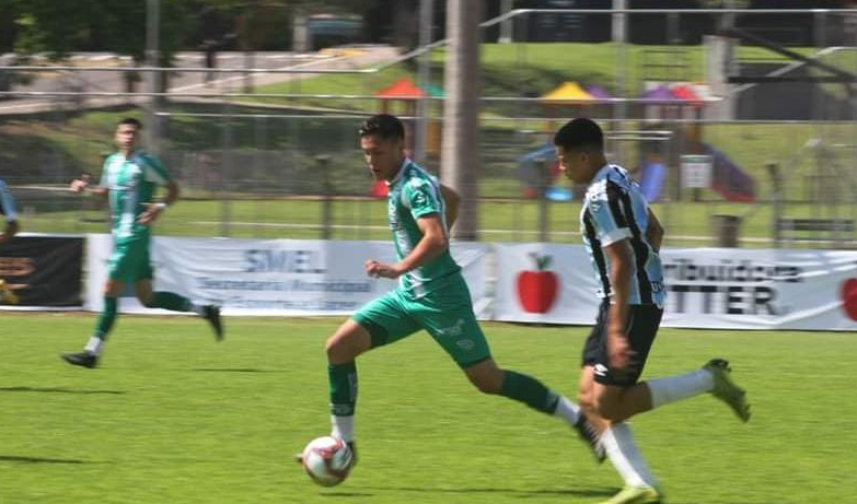 Arquivo:2021.09.27 - Grêmio 0 x 0 Juventude (Sub-16).foto1.png