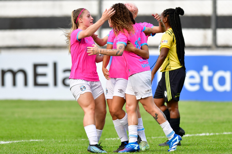 Arquivo:2023.10.23 - Grêmio 3 x 0 Futebol é Vida (Sub-20 feminino).foto1.png