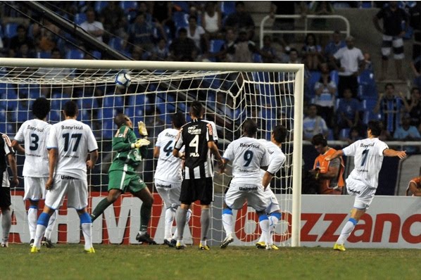Arquivo:2010.09.04 - Botafogo 2 x 2 Grêmio.1.jpg