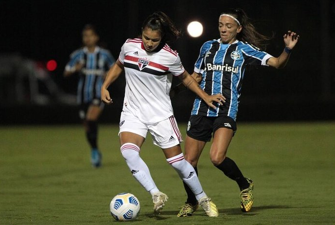Arquivo:2021.04.17 - São Paulo 1 x 1 Grêmio (feminino).1.png