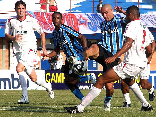 Arquivo:2009.03.22 - Canoas 1 x 1 Grêmio.jpg