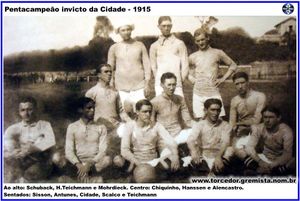Equipe Grêmio 1915.jpg