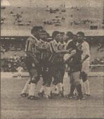 1993.07.30 - Amistoso - Seleção Iraniana 0 x 1 Grêmio - Foto 03.jpg